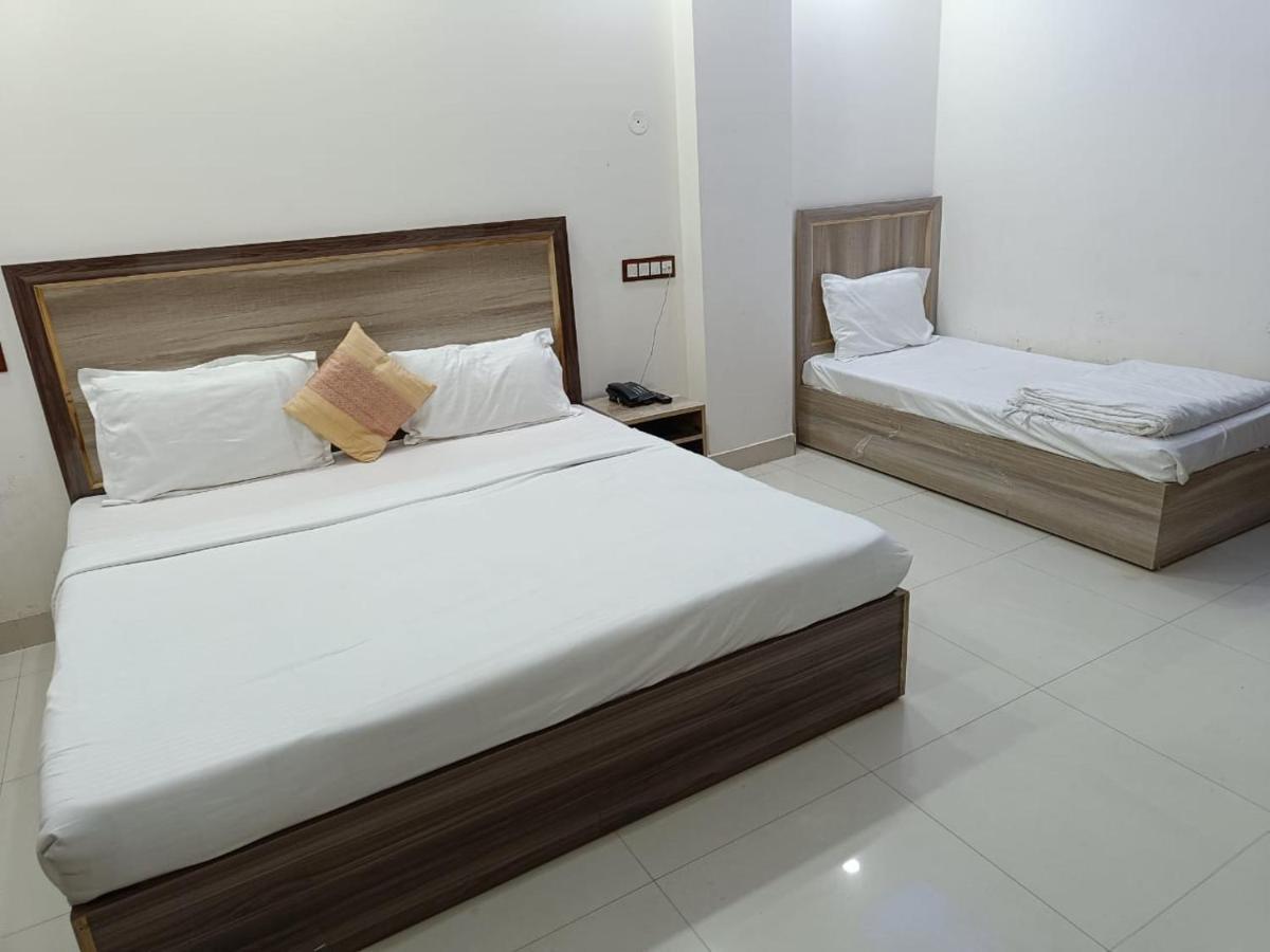 Hotel Qualia Suites At Delhi Airport Új-Delhi Kültér fotó